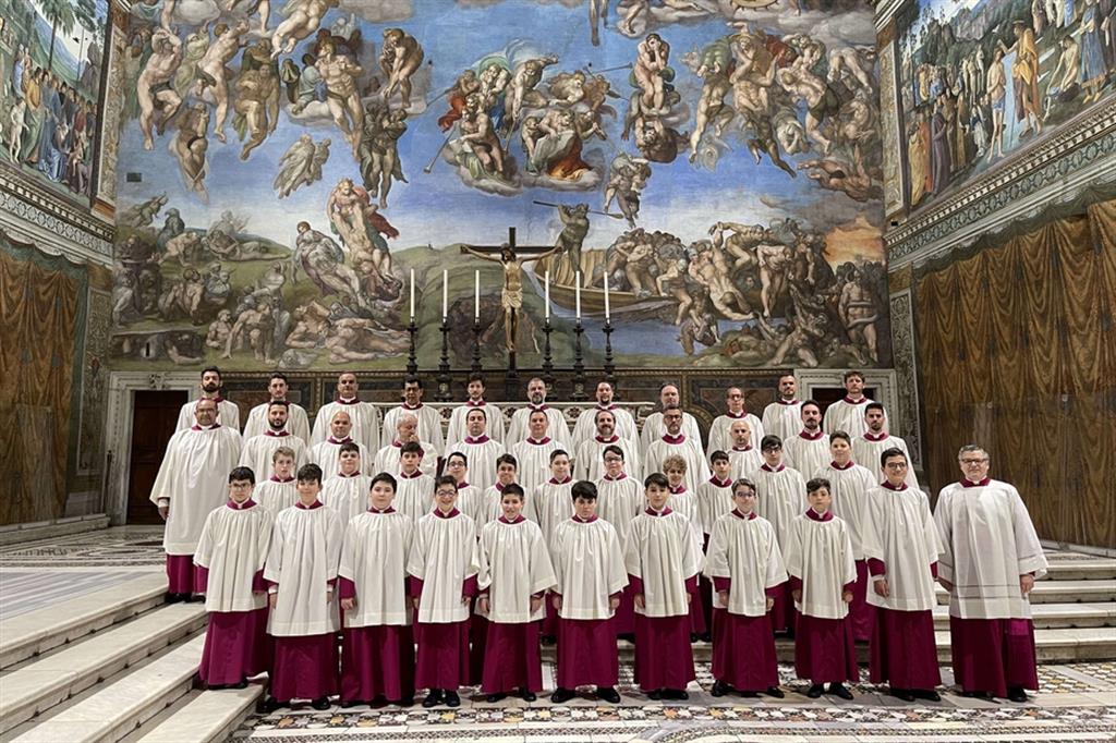 La Cappella Musicale Pontificia 'Sistina' diretta da monsignor Marcos Pavan