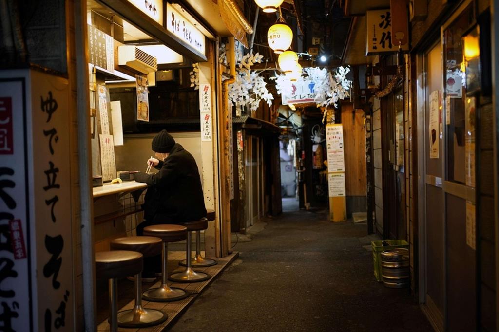 A Tokyo, in questi mesi, è avvenuta una sorta di mutazione sociale: sono sorti locali per gli hikikomori
