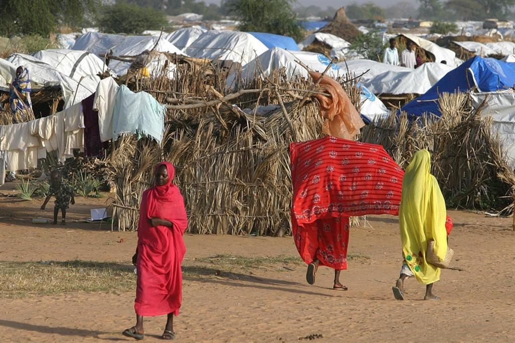 Sono ancora migliaia gli sfollati nei campi del Darfur