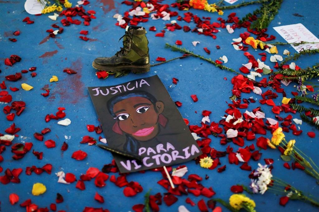 «Giustiza per Victoria»: le proteste a El Salvador per l'uccisione in Messico della rifugiata Victoria Esperanza Salazar