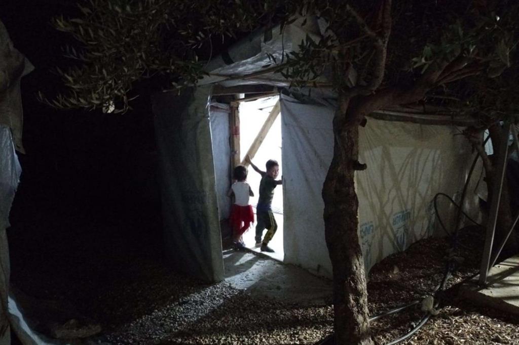La tenda dei volontari di Operazione Colomba a Tel Abbas, in Libano