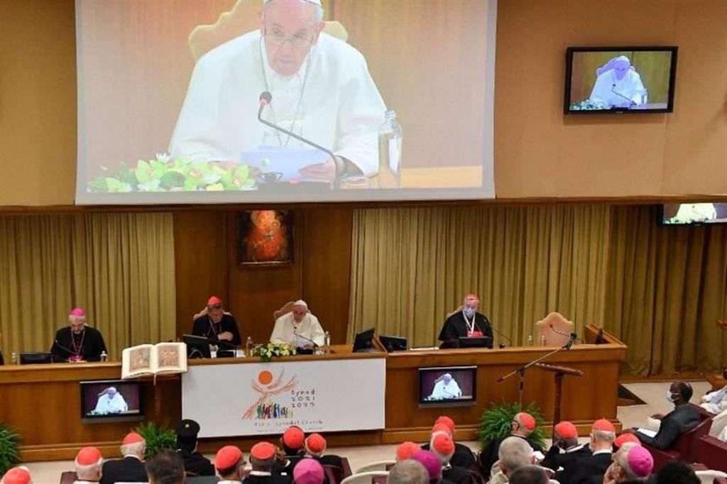 Il Papa: «Diventare una Chiesa della vicinanza». Domenica l'avvio