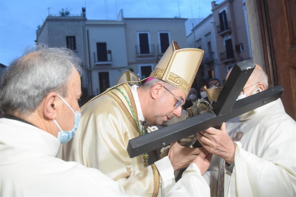 L'arcivescovo di Bari-Bitonto, Giuseppe Satriano, nel giorno del suo ingresso nell'arcidiocesi il 25 gennaio scorso