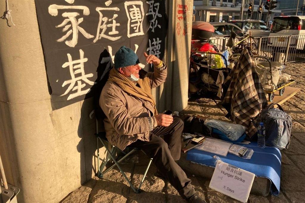 Padre Franco Mella, 72 anni, missionario del Pime, in sciopero della fame contro la legge sulla sicurezza nazionale di Hong Kong