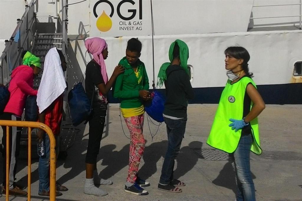 Preoccupazione in Calabria per l'aumento degli sbarchi di profughi afghani