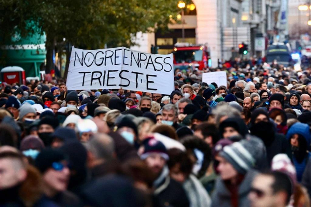 Manifestazione contro il Green pass a Trieste