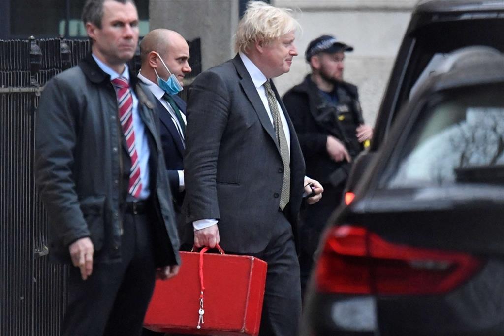 Boris Johnson ha perso un altro ministro: la fronda nei Tory è sempre più forte