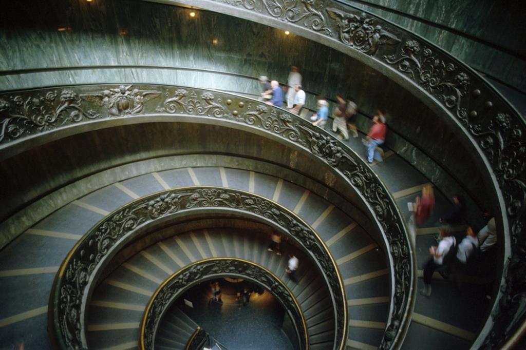 La celebre rampa elicoidale dei Musei Vaticani