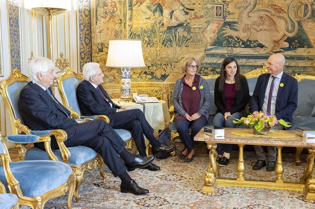 Il presidente della Repubblica Sergio Mattarella durante l'incontro con Paola Deffendi e Claudio Regeni, e Irene