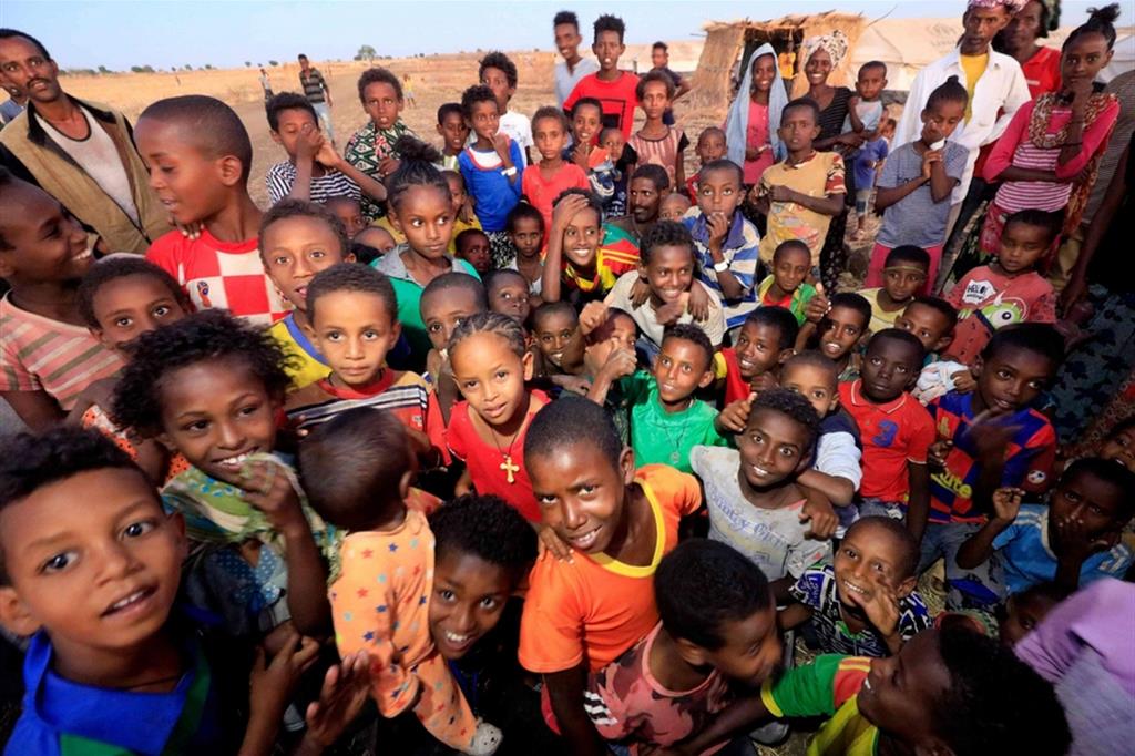 Baby profughi del Tigrai nel campo di Gedaref in Sudan
