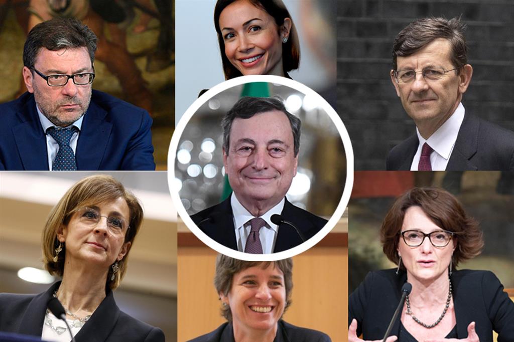 In questo combo, al centro il presidente Draghi e dall'alto a sinistra in senso orario alcuni dei suoi ministri: Giorgetti, Carfagna, Colao, Bonetti, Messa e Cartabia