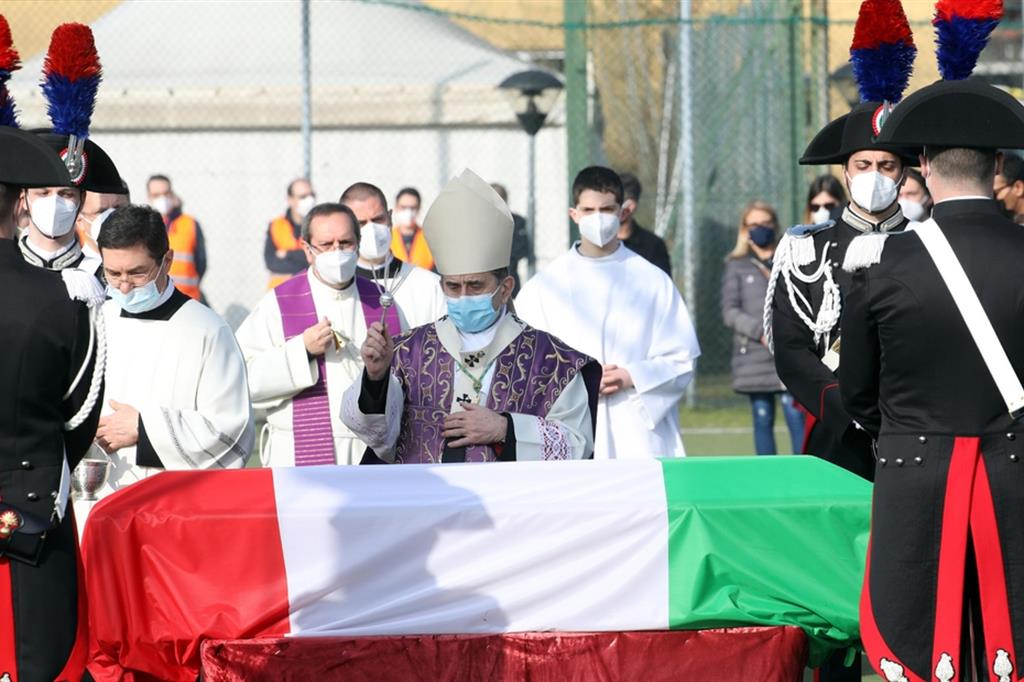 Il funerale di Luca Attanasio a Limbiate il 27 febbraio 2021
