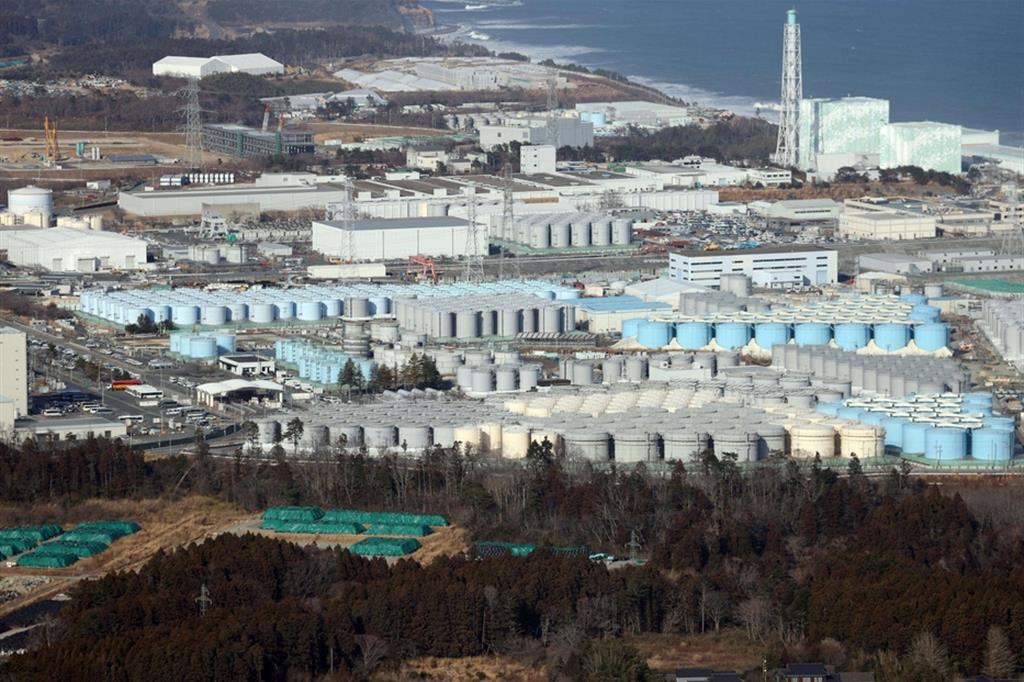 Il governo vuole rilasciare in mare le acque della centrale di Fukushima 