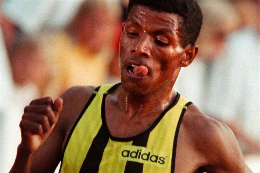 L’oro olimpico dei 10.000 metri, l’etiope Haile Gebrselassie, classe 1973