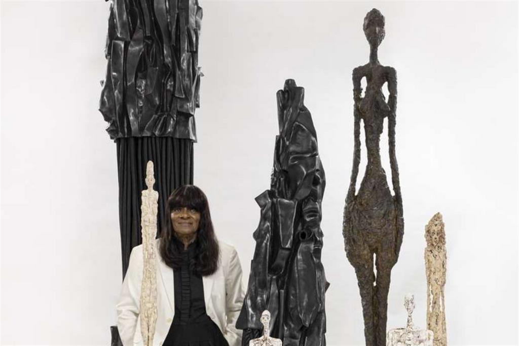 Barbara Chase-Riboud tra sculture sue e di Giacometti