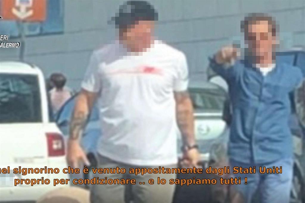 Un fermo immagine tratto da un video dei carabinieri di Palermo che hanno eseguito una misura cautelare nei confronti di 11 persone