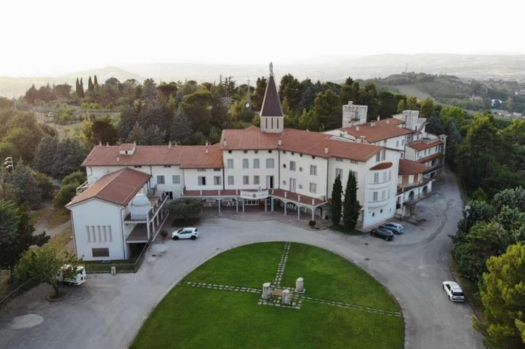 Il Centro «La Pace» di Benevento dove si terrà l’incontro dei vescovi delle «aree interne» a fine agosto
