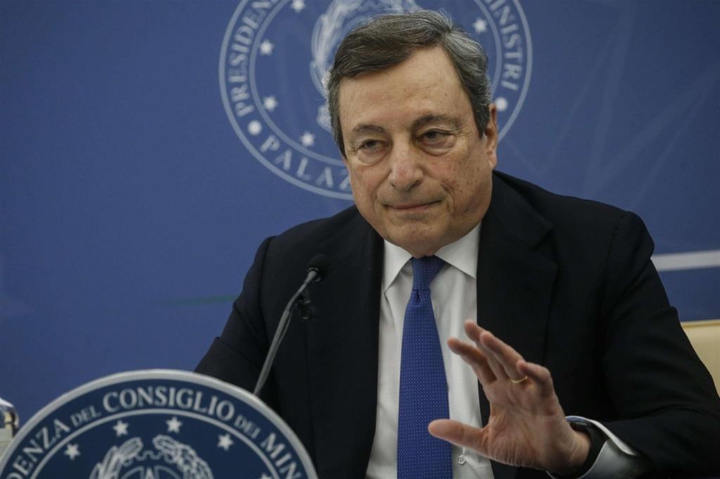 Mario Draghi ha presentato il decreto sostegni bis