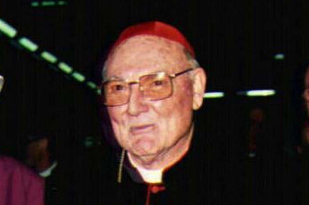 Il cardinale Cassidy in una foto d'archivio