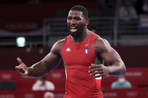 L'italo-cubano Conyedo medaglia di bronzo nella lotta libera (97 kg)