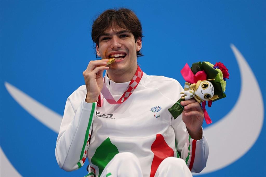 Antonio Fantin festeggia la medaglia d'oro