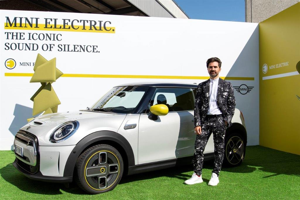 La Mini elettrica e Renzo Vitale, Sound Creative Director di BMW