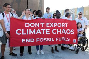 Le promesse infrante di Parigi e Glasgow: il carbone torna a bruciare l'Europa