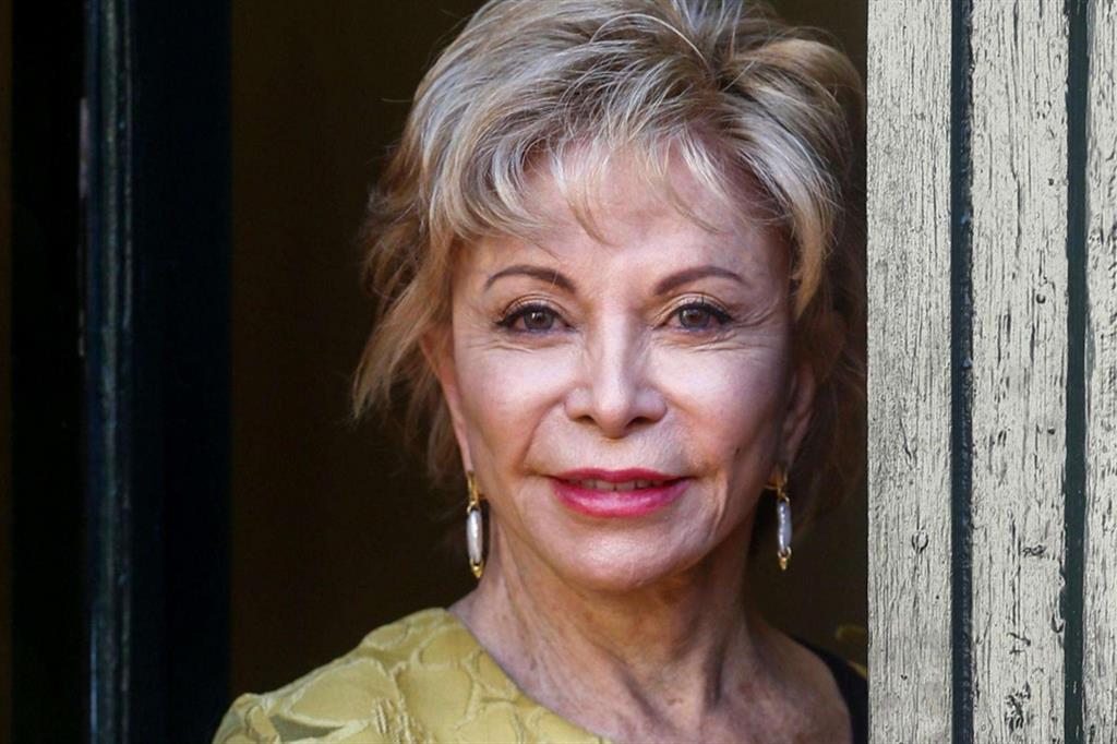 La scrittrice cilena Isabelle Allende