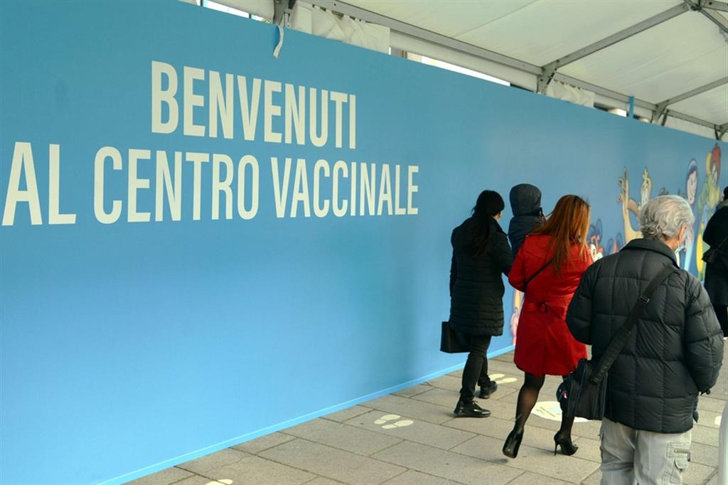 Le persone vaccinate devono poter tornare a viaggiare in Europa, anche se provenienti da Paesi extra Ue