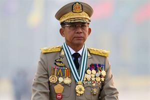 Myanmar, 60 anni all'insegna del potere dei militari (con una breve parentesi) 