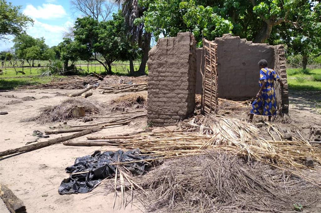 La distruzione portata dal ciclone Ana in Malawi nei giorni scorsi