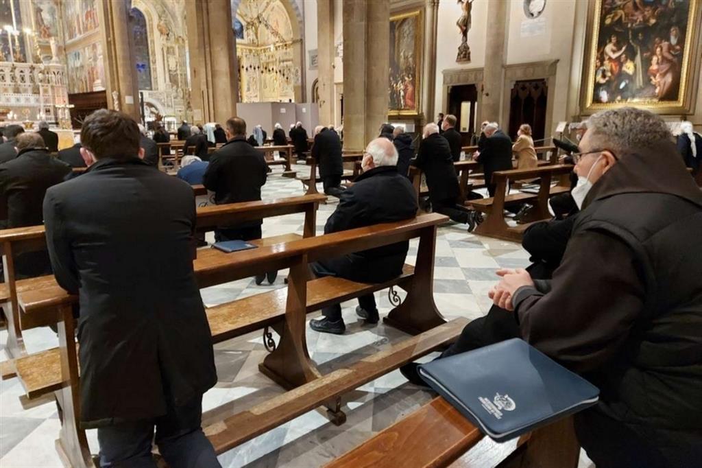I vescovi del Mediterraneo in preghiera per la pace nella Basilica di Santa Maria Novella a Firenze