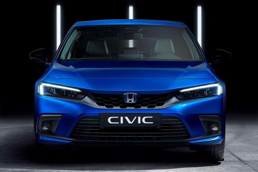 Honda Civic e:HEV, la berlina giapponese diventa full hybrid