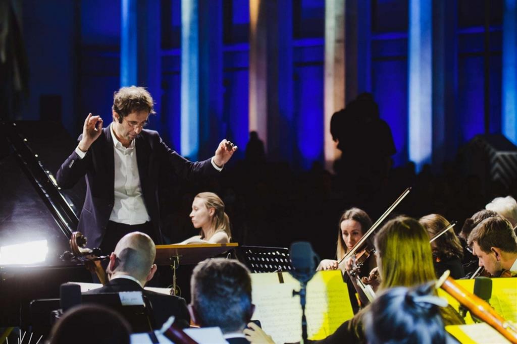 Luigi Gaggero, il direttore d'orchestra italiano sul podio dell'Orchestra Sinfonica di Kiev