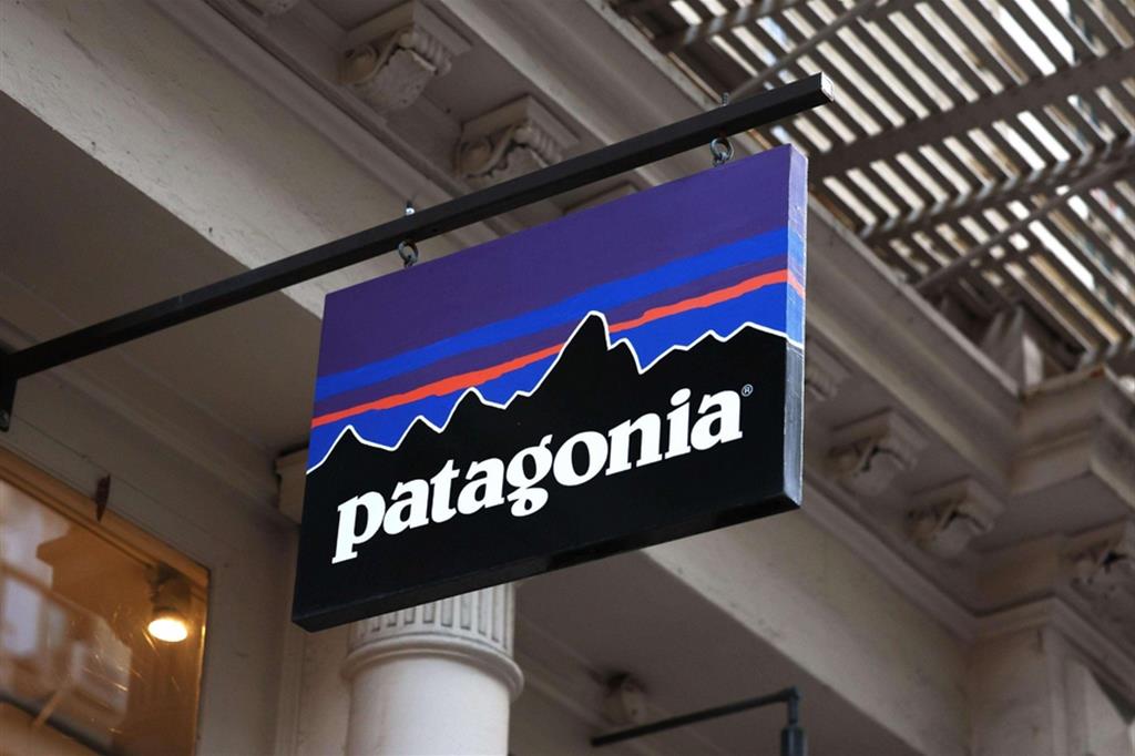 Il fondatore di Patagonia cede la sua azienda a una non profit 