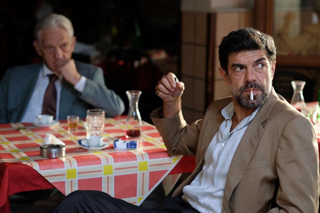Pierfrancesco Favino protagonista del film “Nostalgia” di Mario Martone, in concorso a Cannes