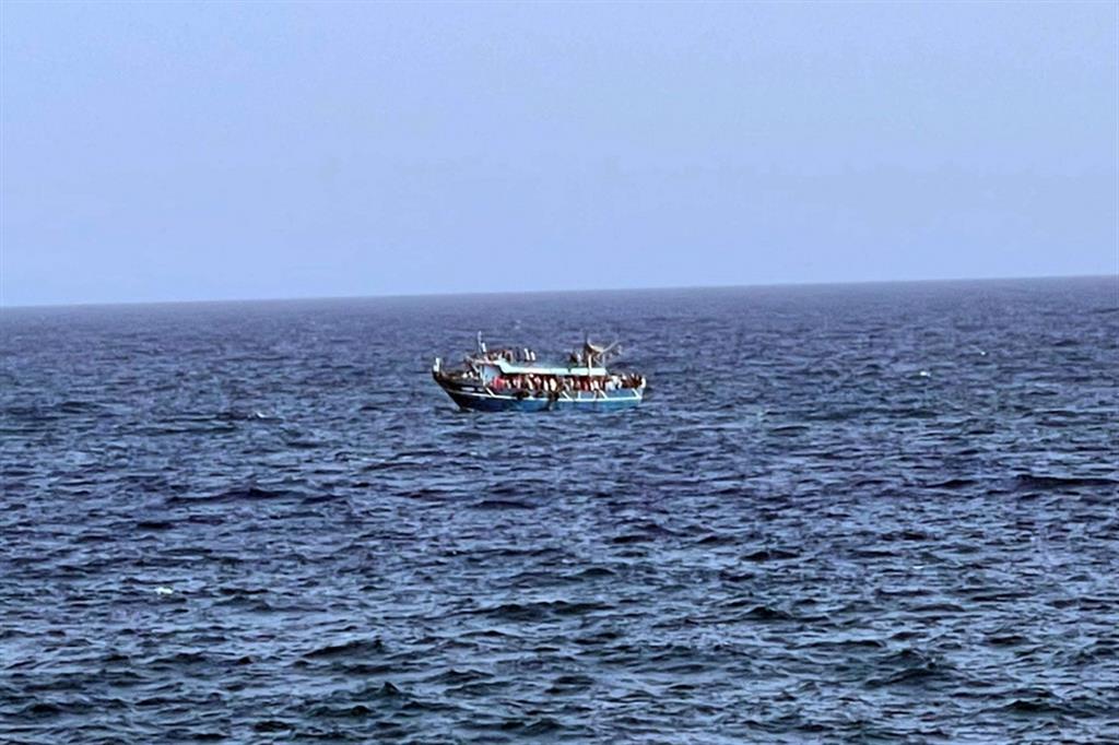 Alarm Phone: "Nessuna notizia su 80 in pericolo al largo della Libia"