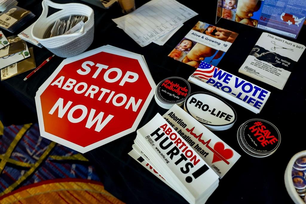 Aborto, i vescovi Usa: «Un momento storico. Ora ogni donna abbia sostegno»