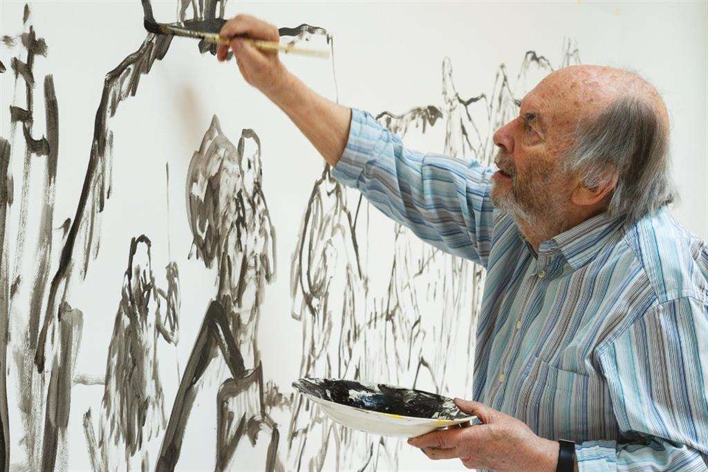 Quentin Blake mentre dipinge “The taxi Driver”