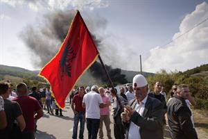Tra albanesi e serbi in Kosovo, dove la guerra non è mai finita