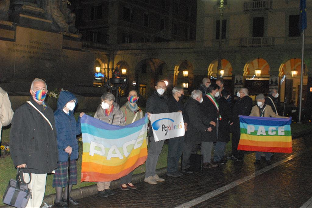 Un momento della manifestazioni a Savona