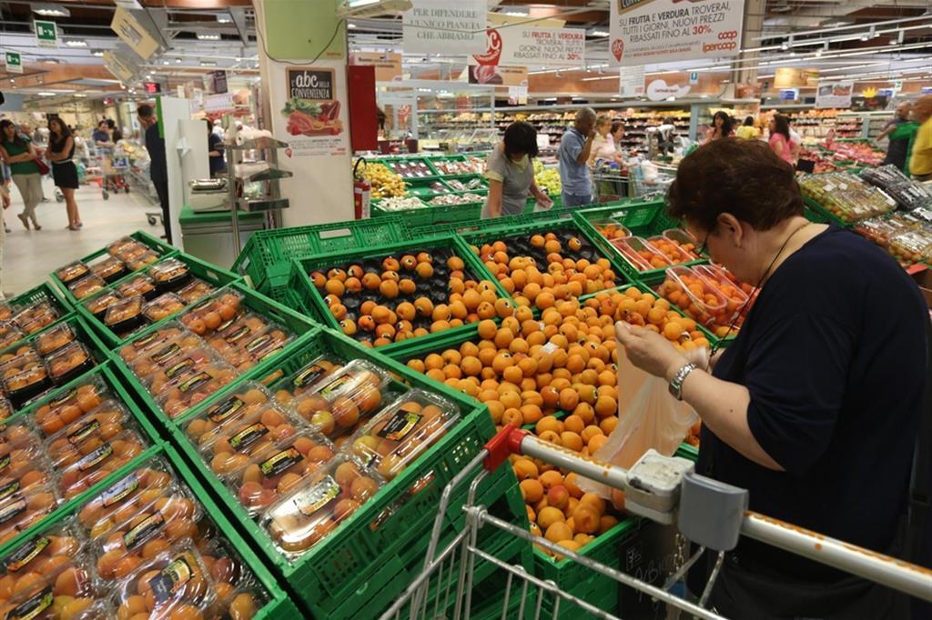 Frutta in un supermercato