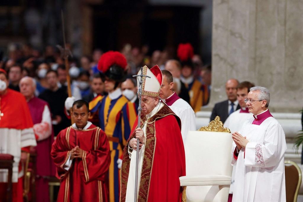 Il Papa: è il tempo dell'accoglienza, nella Chiesa c'è posto per tutti