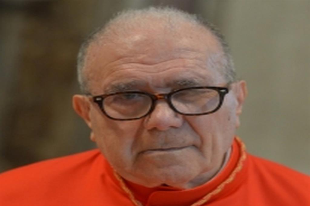 Cagliari, addio al cardinale Luigi De Magistris