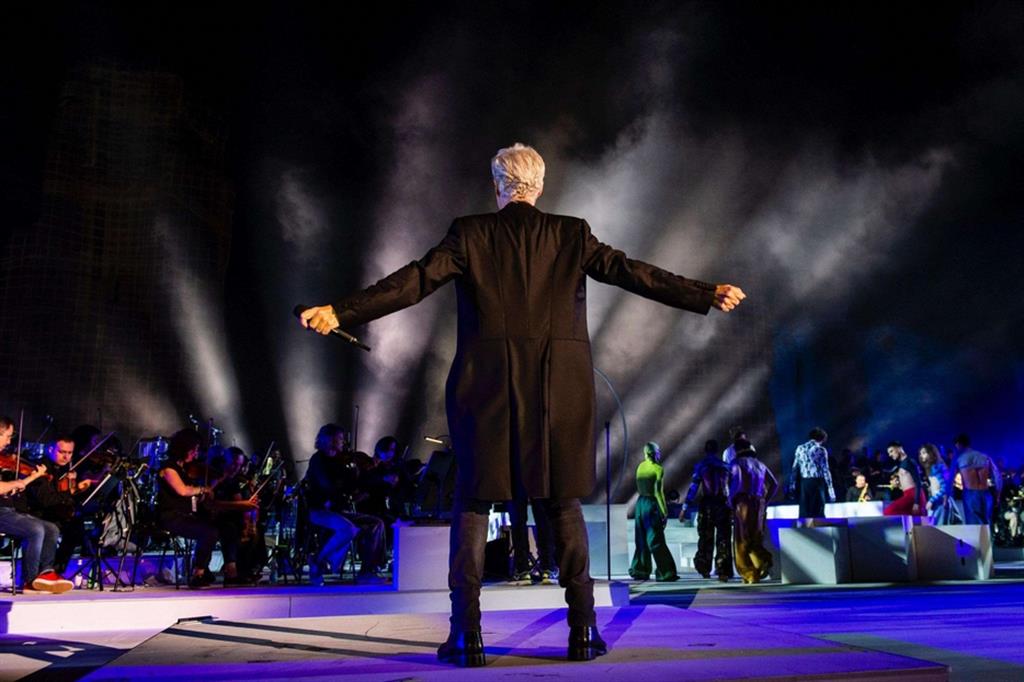 Claudio Baglioni debutta stasera alle Terme di Caracalla con il suo “Dodici note - Tutti su!”