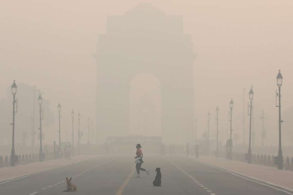 A New Delhi inquinamento record, l'allarme delle autorità