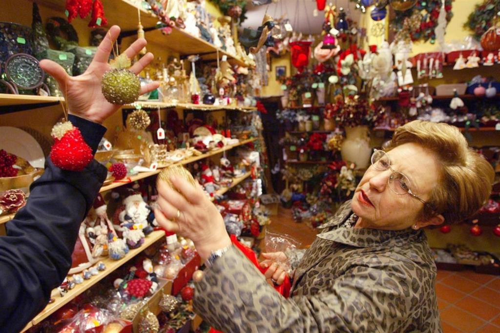Vendite al dettaglio trainate dai consumi per le festività natalizie