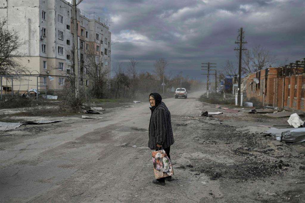 La popolazione che ha resistito per mesi a Kherson ora si interroga sul futuro della città