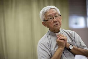Arrestato a Hong Kong il cardinale Joseph Zen, sostenitore della democrazia