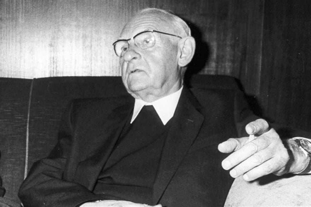 Il teologo svizzero Hans Urs von Balthasar (Lucerna, 1905-Basilea, 1988)